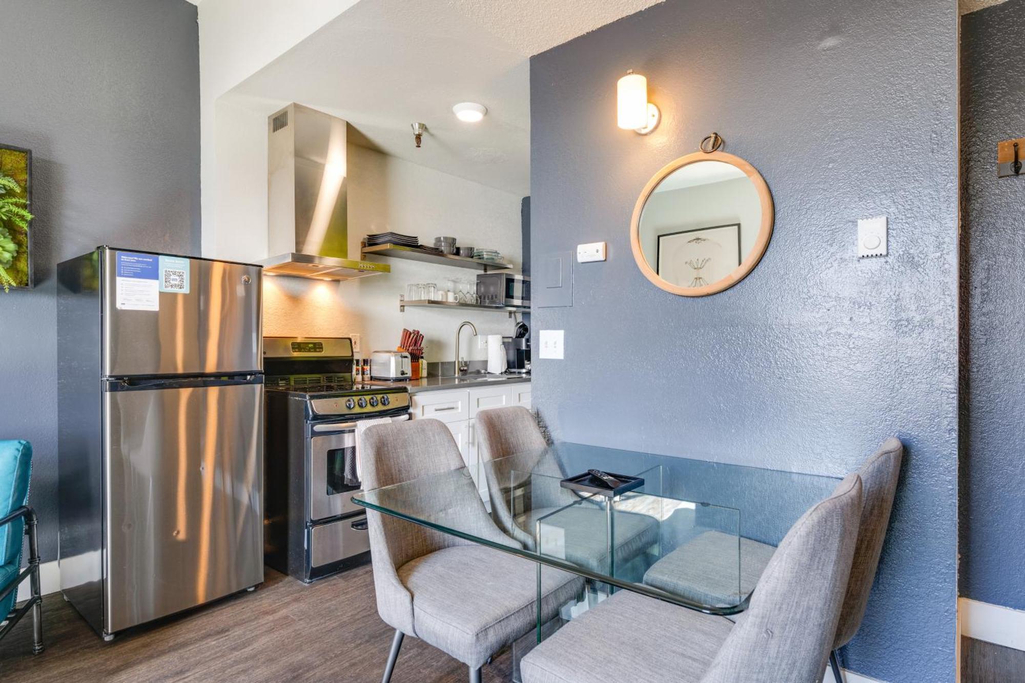 Oxford Apartment By At Mine Hospitality Seattle Kültér fotó